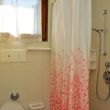 Cozy Independent In Villa Bibione Pineda